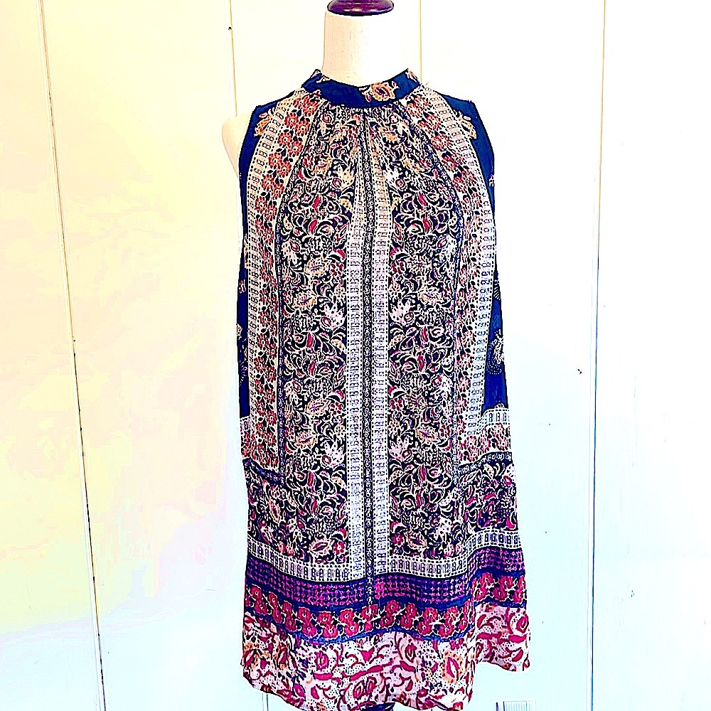 Angie Dress Large Multi Color Multi Print Excellent Condition Buttons Back Neck